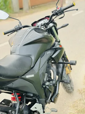Suzuki Gixxer Monotone 2024 Black