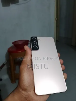 Samsung Galaxy S22+ 5G 128 GB Rose Gold