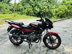 Bajaj Pulsar 150 2015 Black