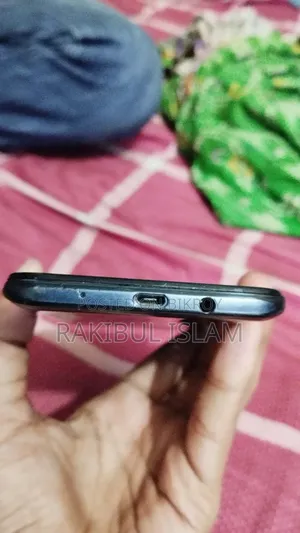 ইনফিনিক্স হট ১১ প্লে ৬৪ জিবি