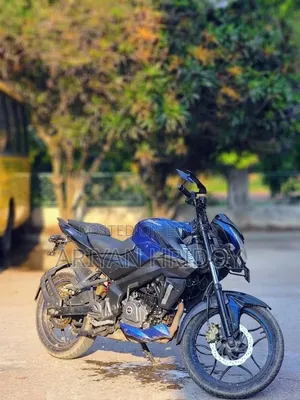 বাজাজ পালসার এনএস ১৬০ ২০২১ নীল