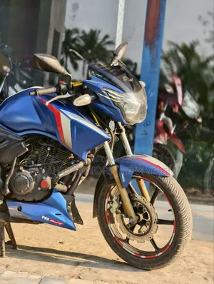 TVS Apache RTR 160 2V 2017 Blue