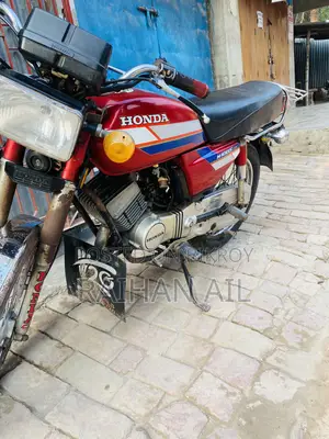 Honda CG110 1984 Red