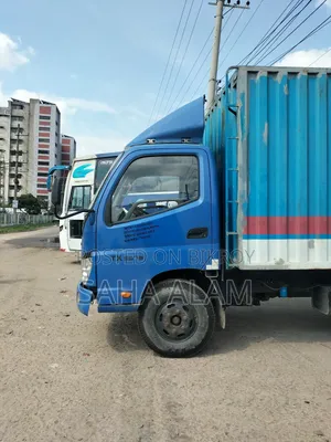 14 Feet Foton Covered Van 2013 Blue
