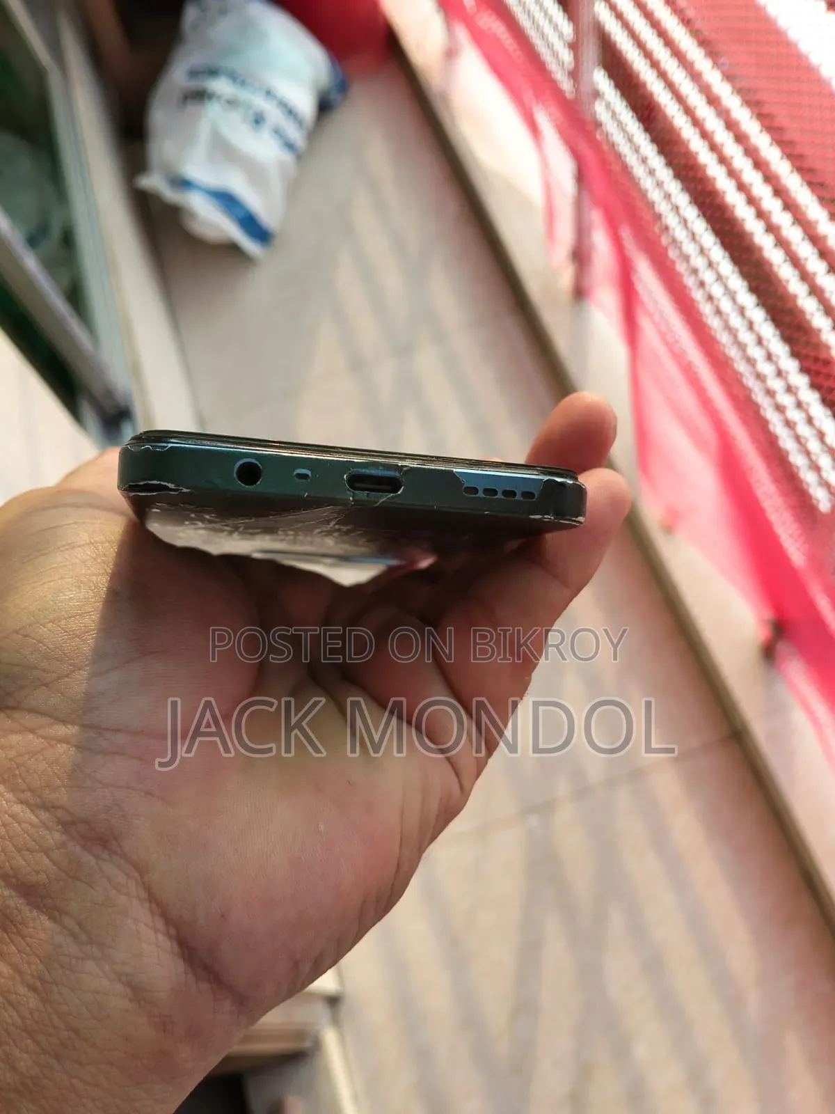 Realme 128 GB Blue