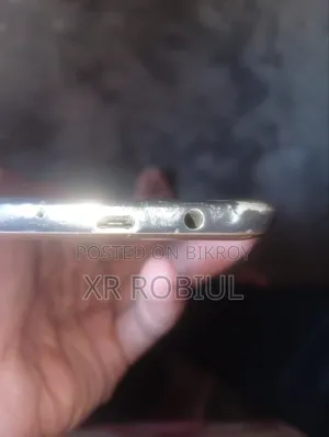 Samsung Galaxy J5 16 GB Gold