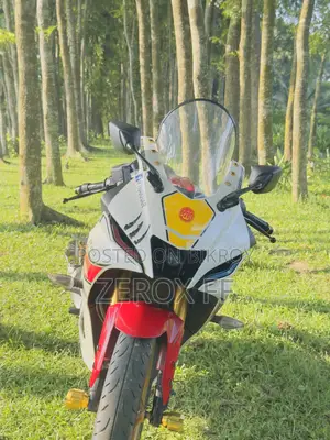 Yamaha 2023 White