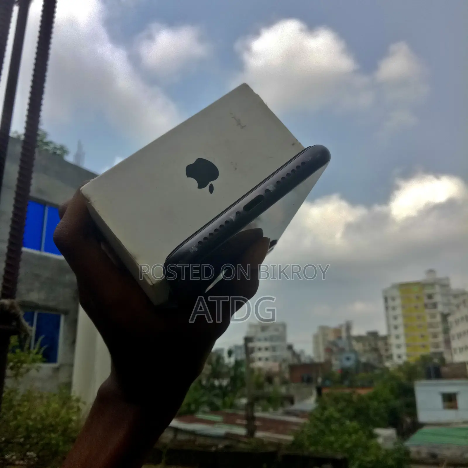 Apple iPhone 11 64 GB Black