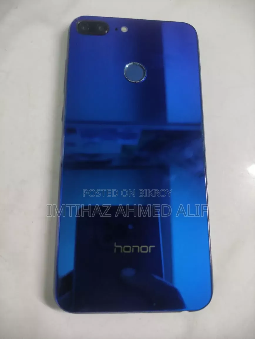 Honor V8 KNT-AL20 64 GB Blue
