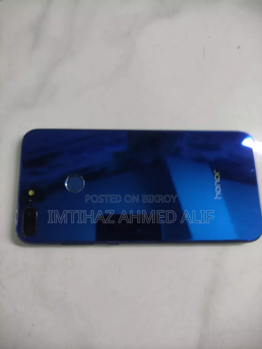 Honor V8 KNT-AL20 64 GB Blue