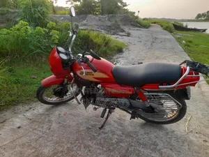 Honda 2011 Red
