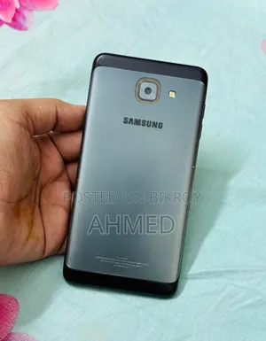 Samsung Galaxy J7 Max 32 GB Black