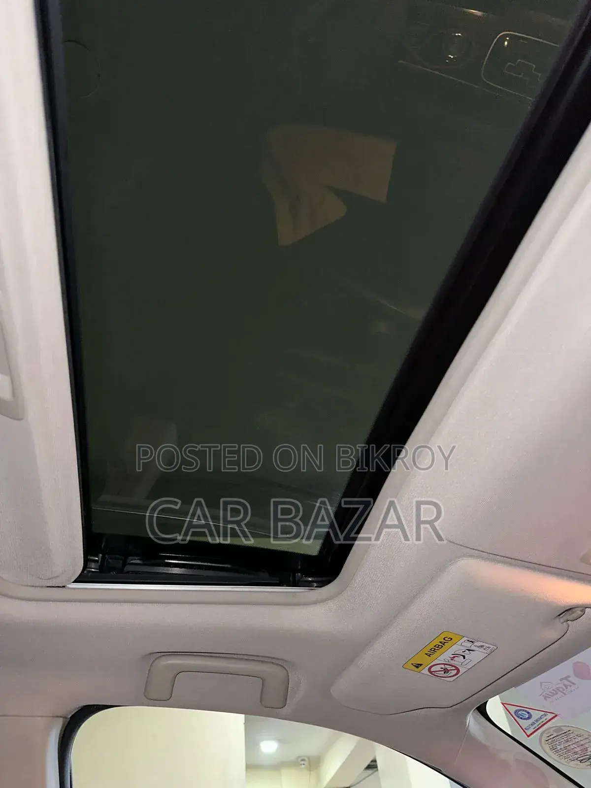 Mitsubishi Outlander 2018 Off White
