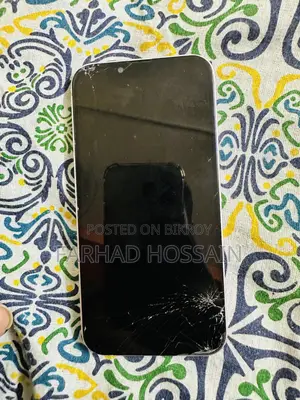 Apple iPhone 13 128 GB White