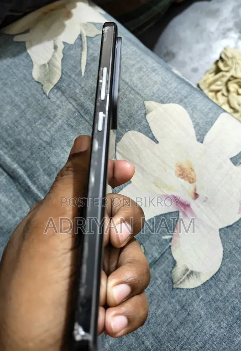 iQOO 256 GB Black