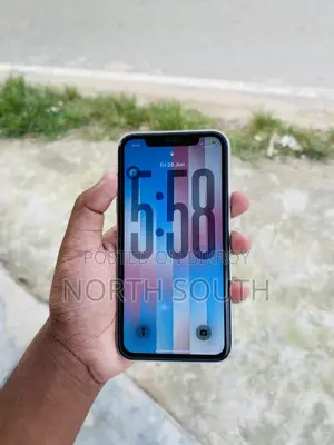 Apple iPhone 11 64 GB White
