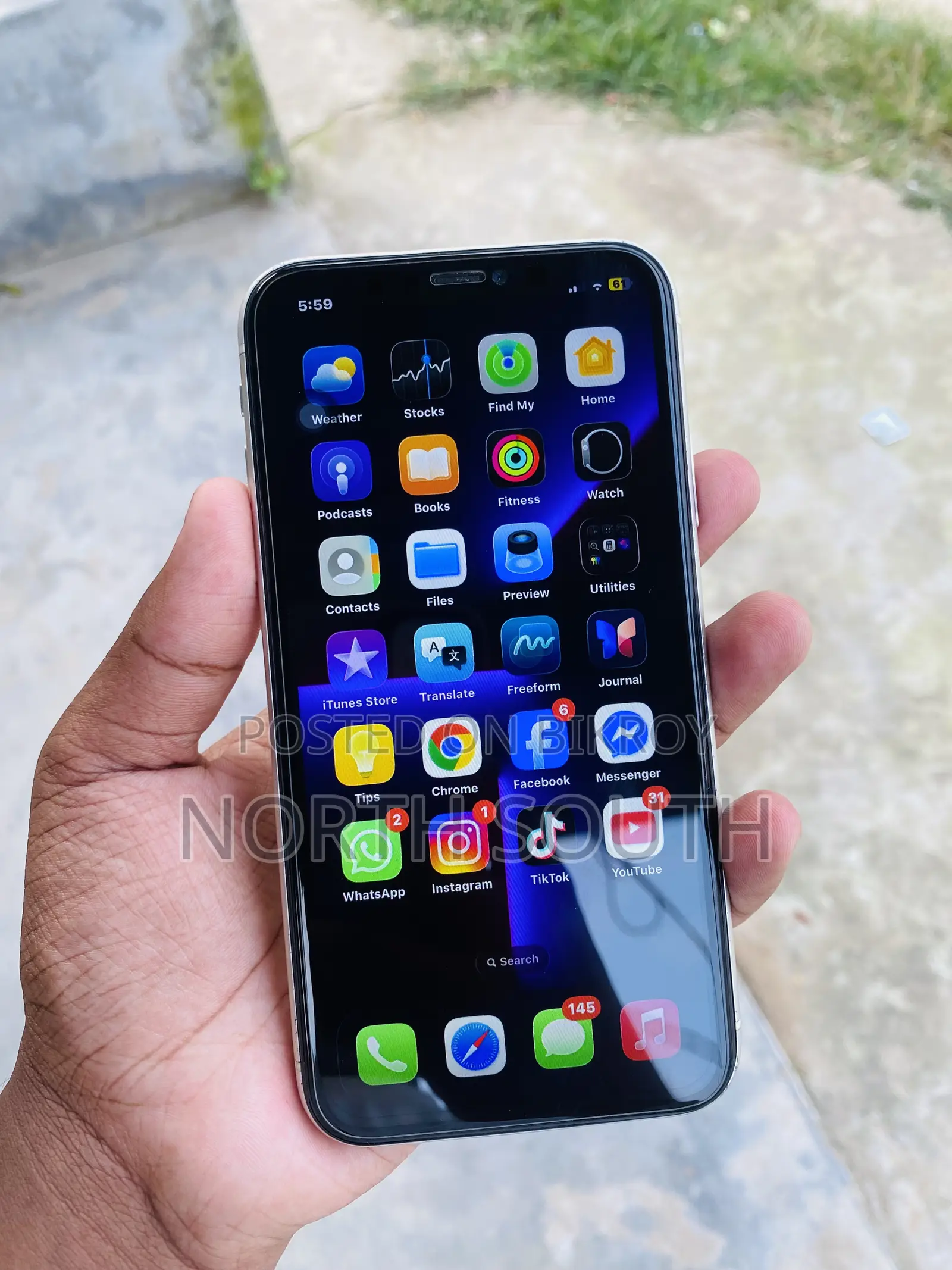 Apple iPhone 11 64 GB White