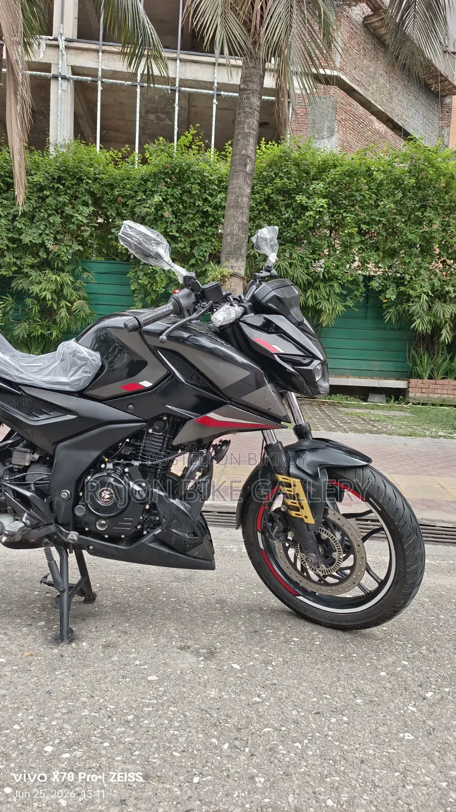 New Bajaj Pulsar N160 2025 Black