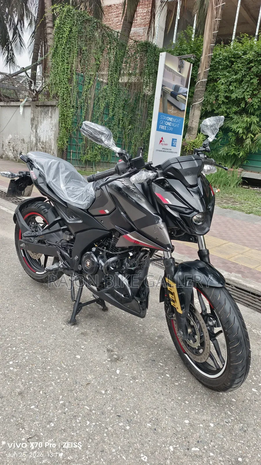 New Bajaj Pulsar N160 2025 Black
