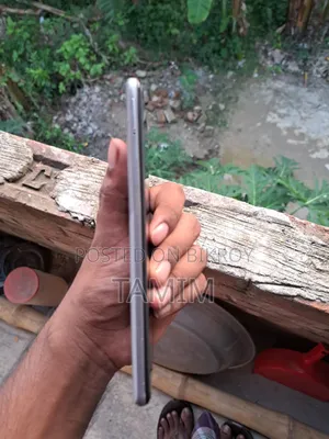 Samsung Galaxy A71 128 GB Silver