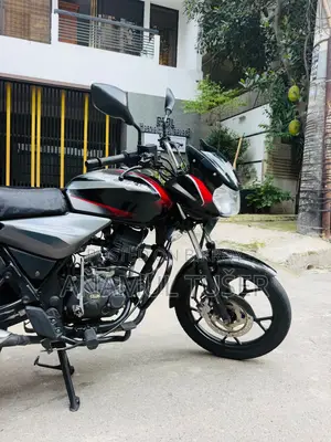 Bajaj Discover 125 2020 Black