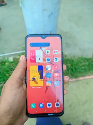 Vivo Y73s 128 GB Silver