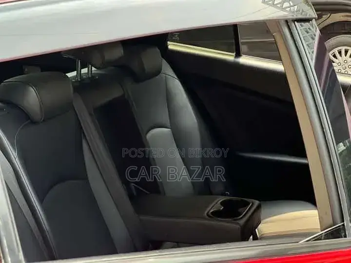 Toyota Prius 2017 Red