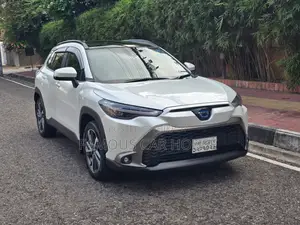 Toyota Corolla Cross 2023 Pearl
