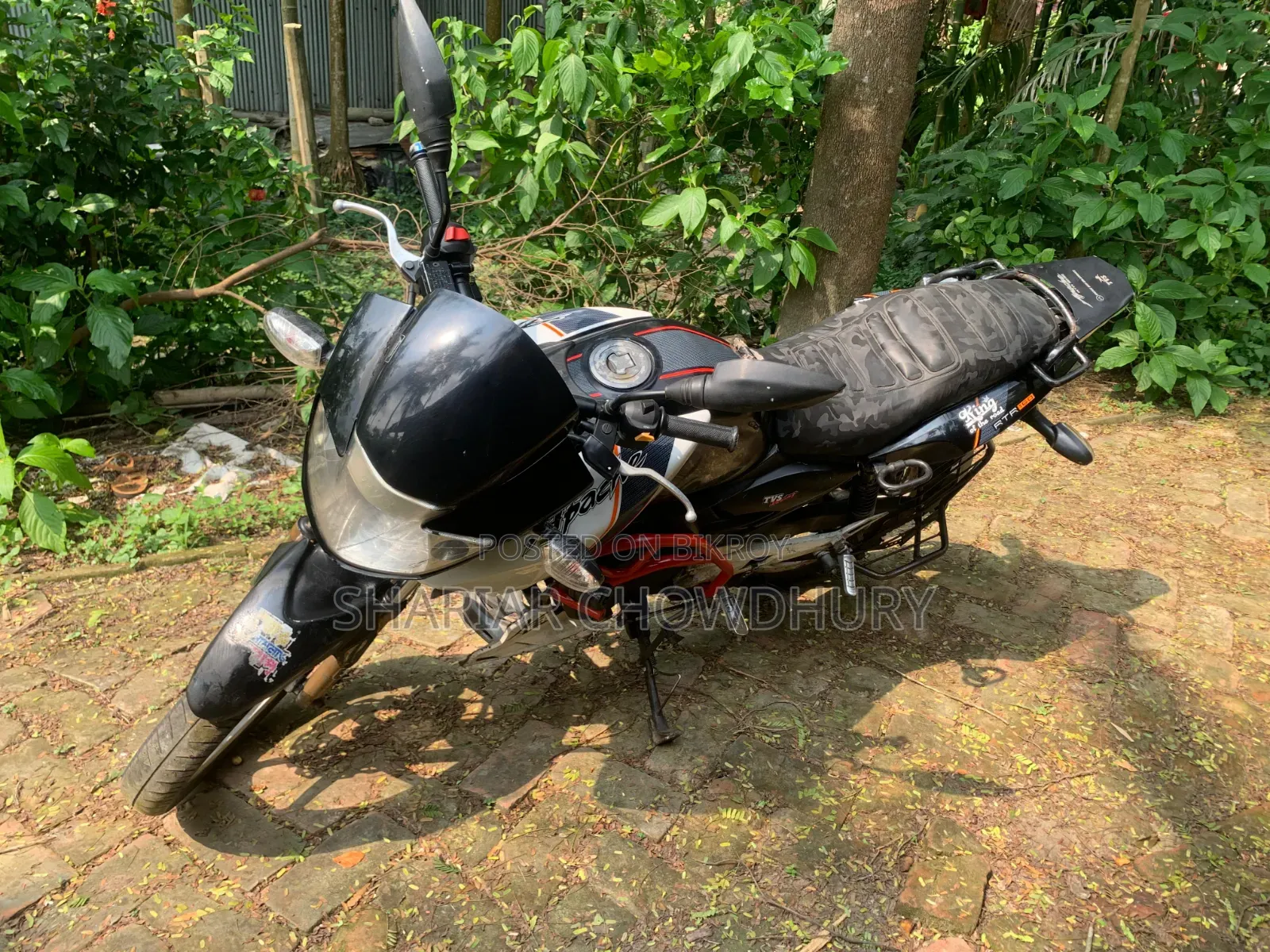 TVS Apache RTR 160 2V 2012 Black