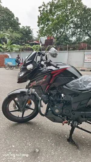 Honda 2022 Black