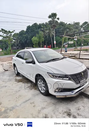 Toyota Premio 2016 White
