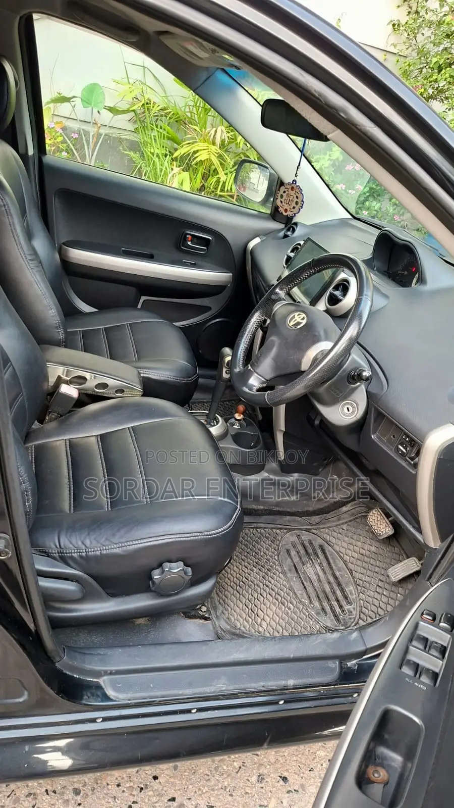 Toyota IST 2006 Black