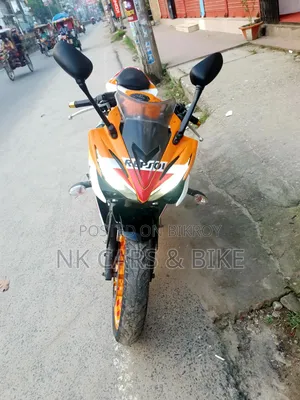 Honda CBR 2018 Orange