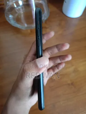 অ্যাপল আইফোন এক্সআর ৬৪ জিবি কালো