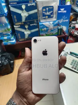 Apple iPhone 8 64 GB Rose Gold