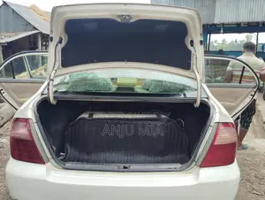 Toyota Corolla 1.4 C 2005 White