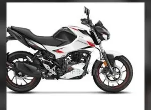 Hero Thriller 160R 2021 White
