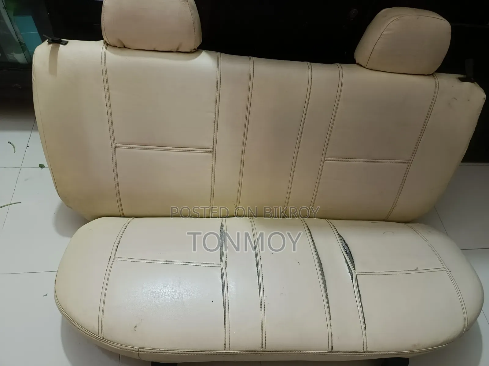 Probox car back seat for sale.