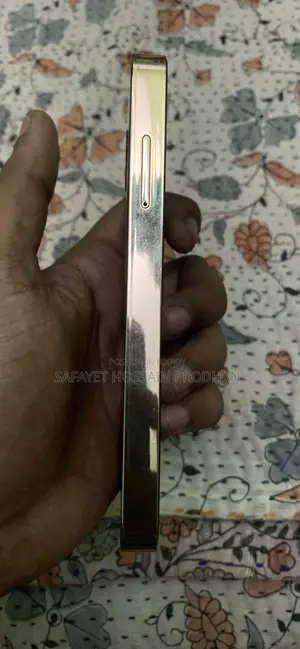 Itel it6360 Gold