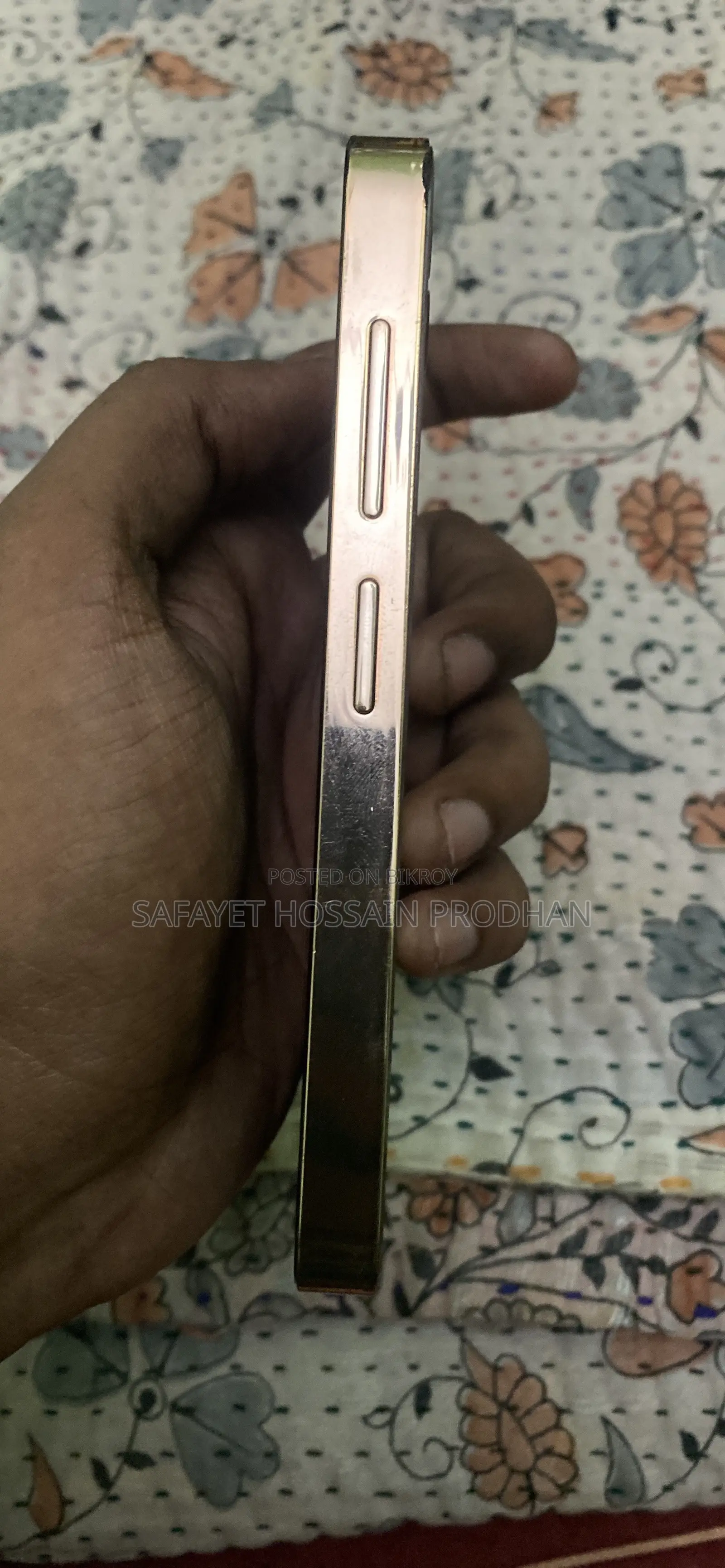 Itel it6360 Gold