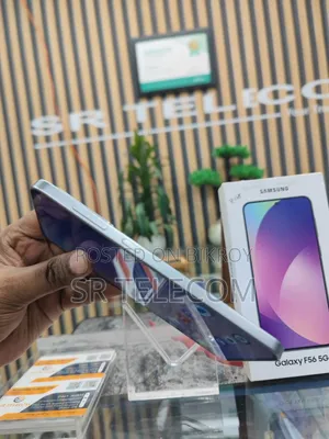 Samsung 8 GB Blue