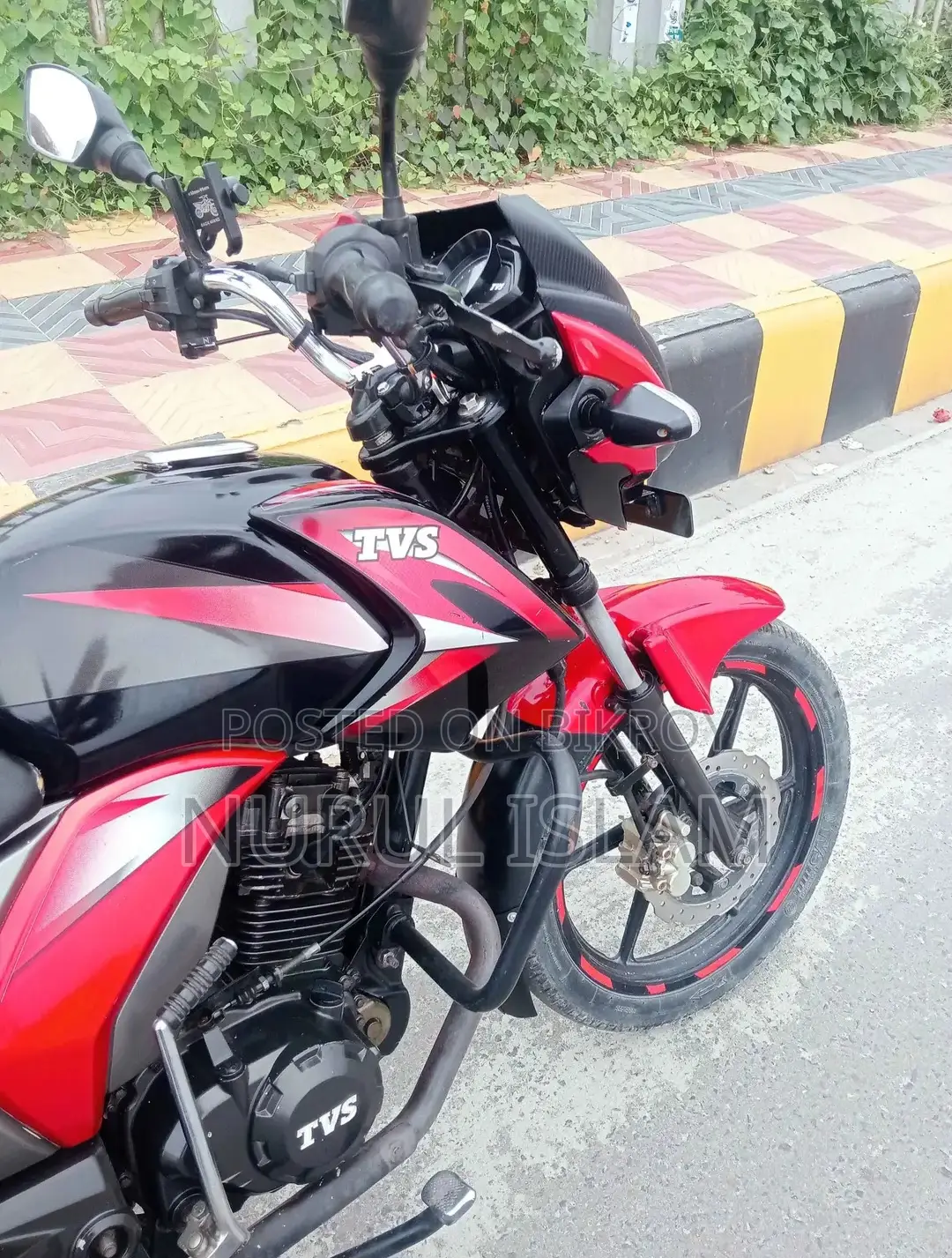 টিভিএস স্ট্রাইকার ১২৫ ২০১৯ রেড