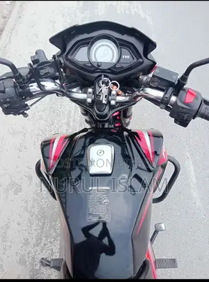 টিভিএস স্ট্রাইকার ১২৫ ২০১৯ রেড