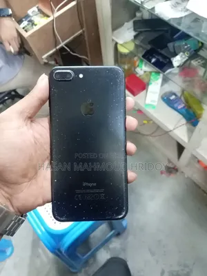 Apple iPhone 7 Plus 32 GB Black