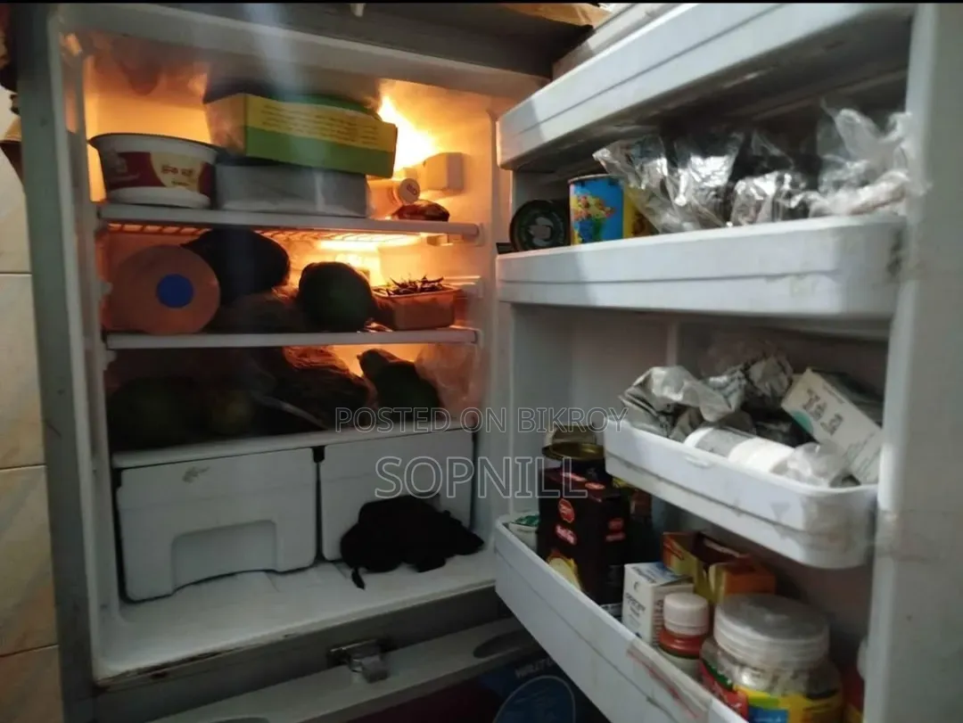 Walton Fridge
