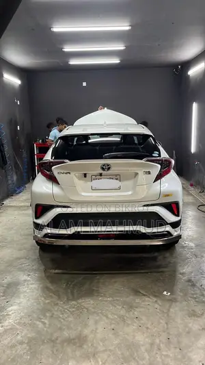 Toyota C-HR 2017 Pearl