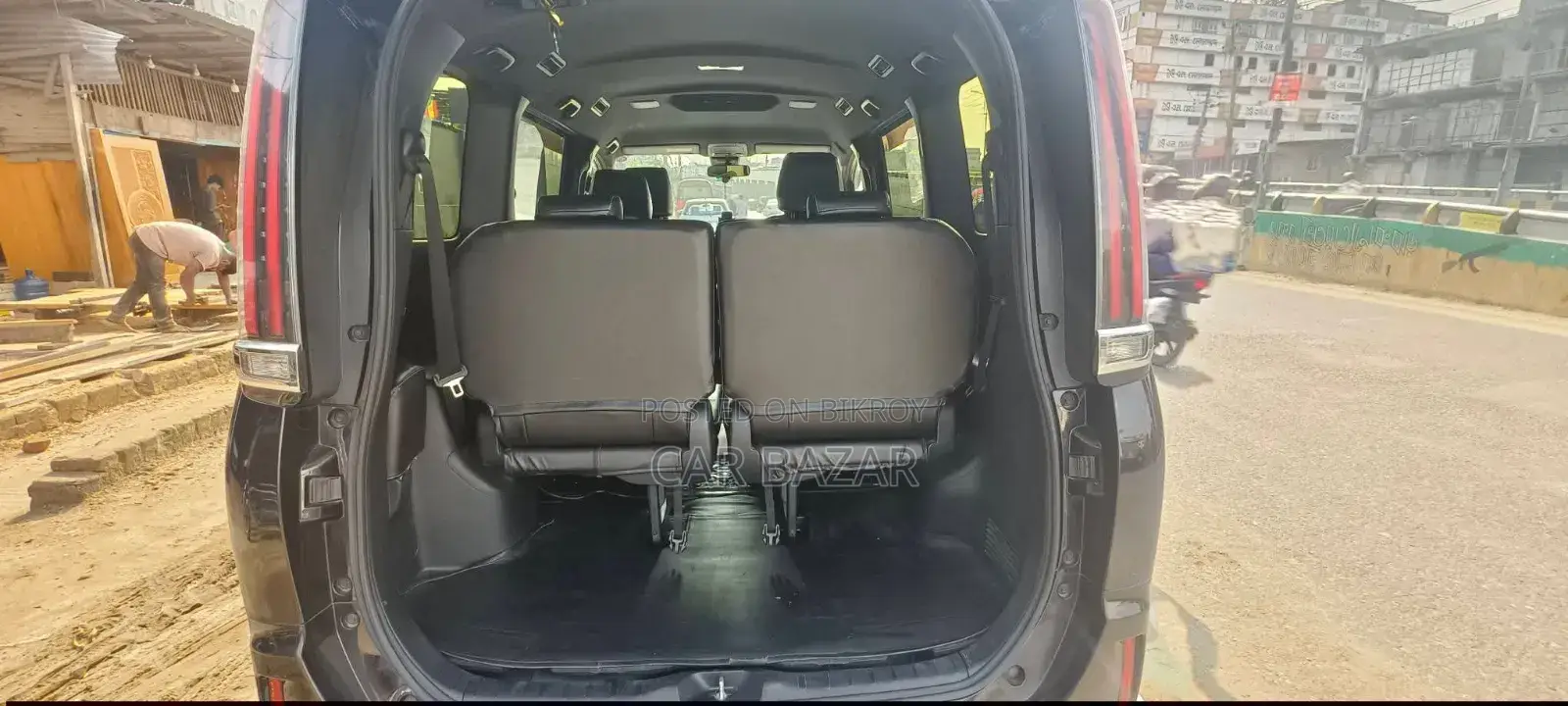 Toyota Noah 2019 Purple