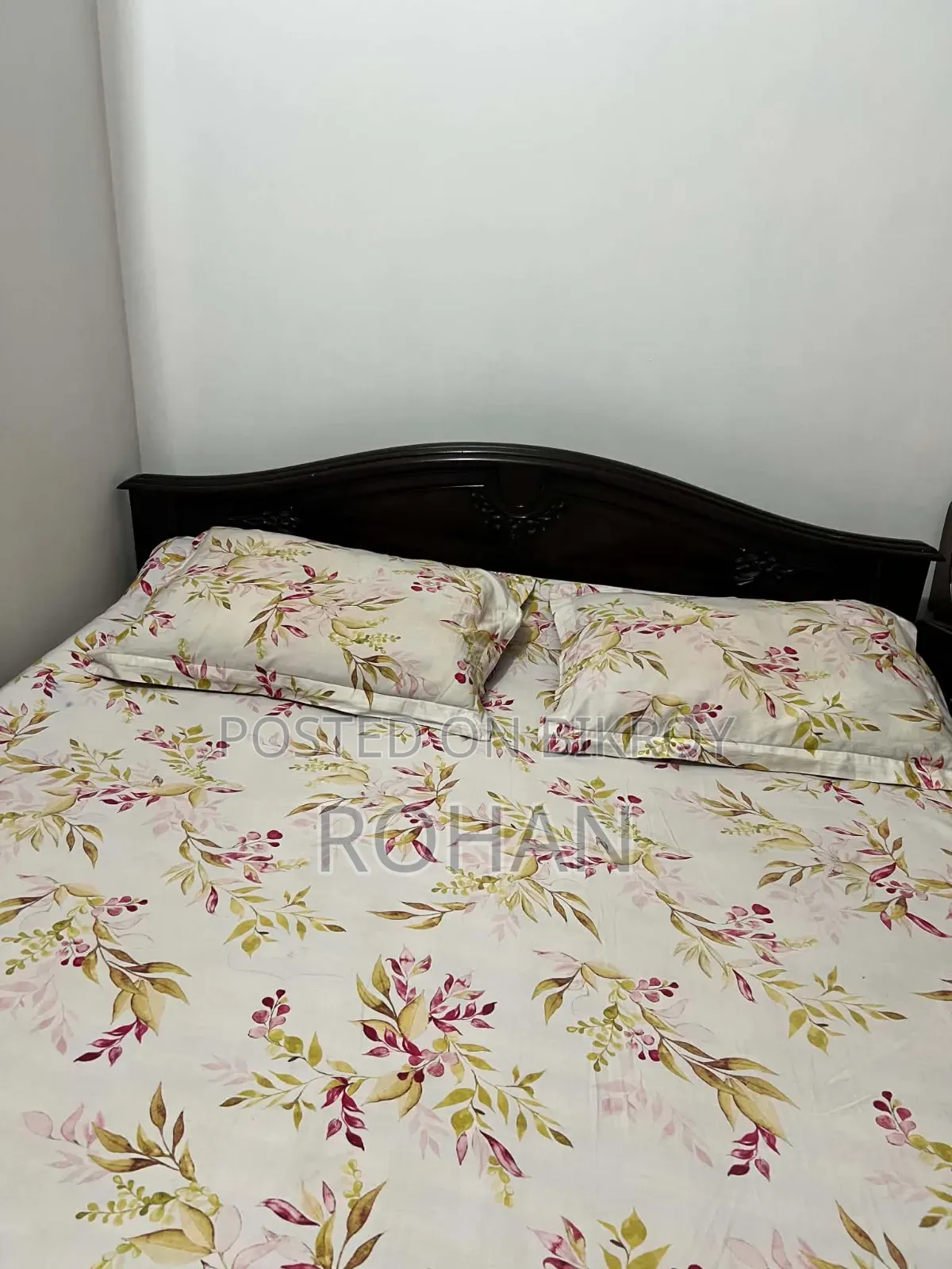 Bed With Mattress Sofa Set (2+2+1)