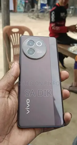 Vivo V30e 128 GB Black