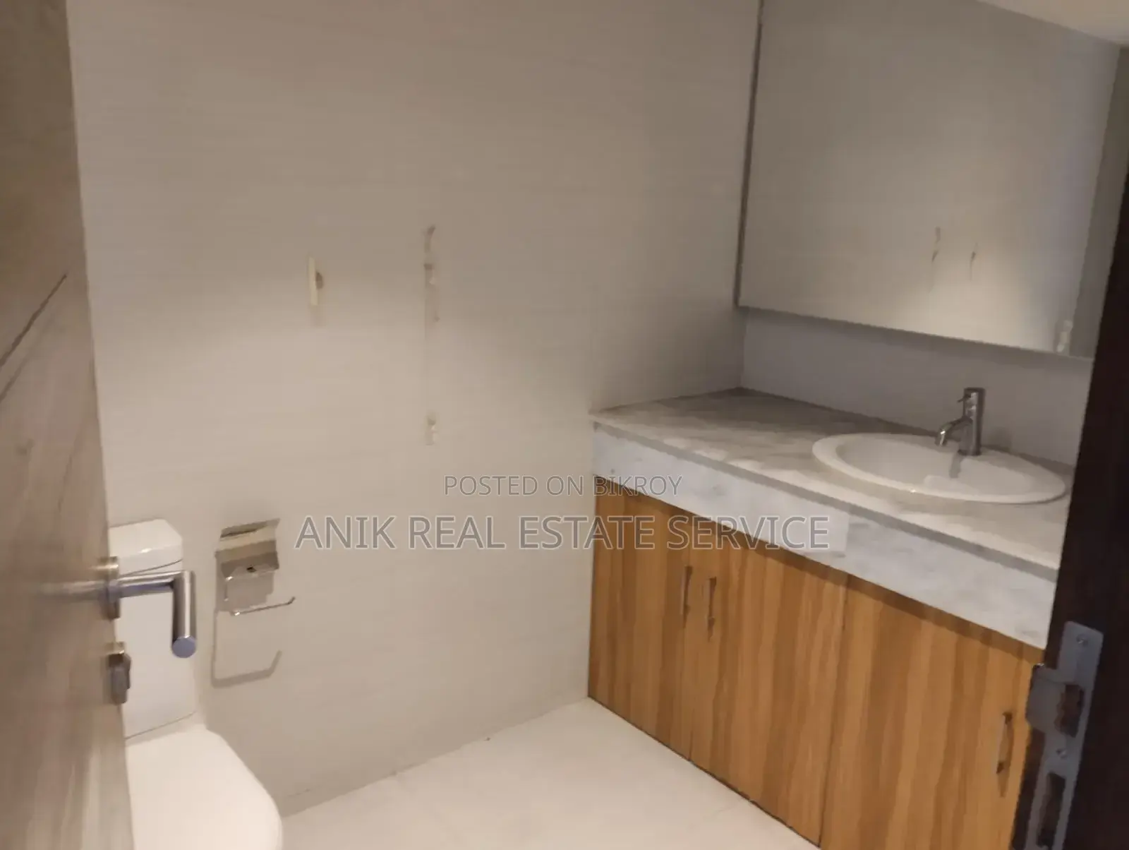 3-bedroom Apartment in Anik Real Estate, Banani for Sale